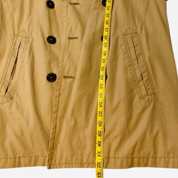 GAP Women's Tan Classic Tan Double Breasted Trench Coat. Size L - Picture 12 of 13